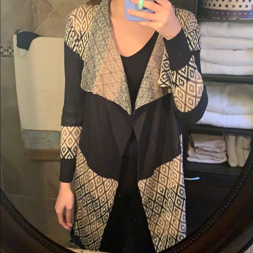 Long pattern cardigan